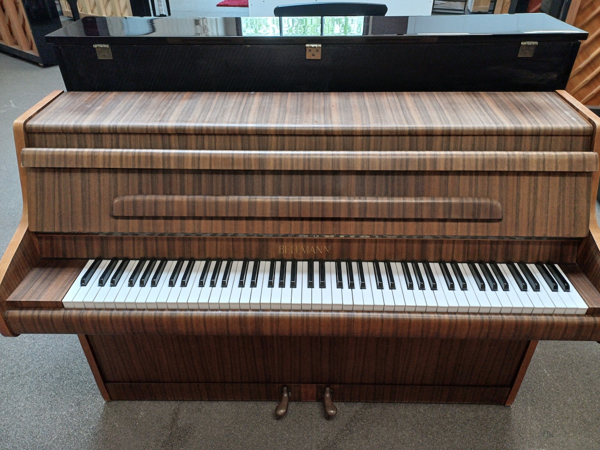 Bellmann piano te koop bij Arie Keijzer piano's Oud-Beijerland