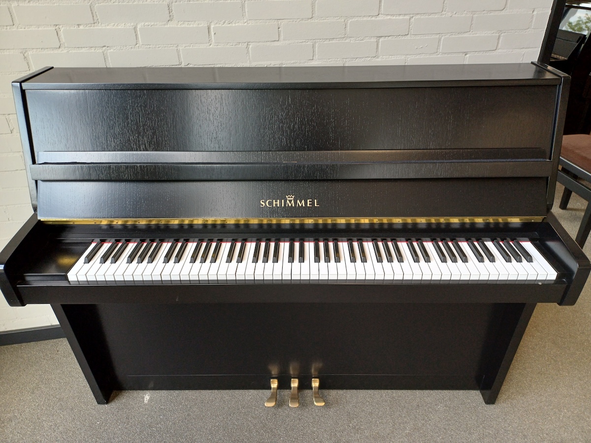 Schimmel piano te koop bij Arie Keijzer piano's