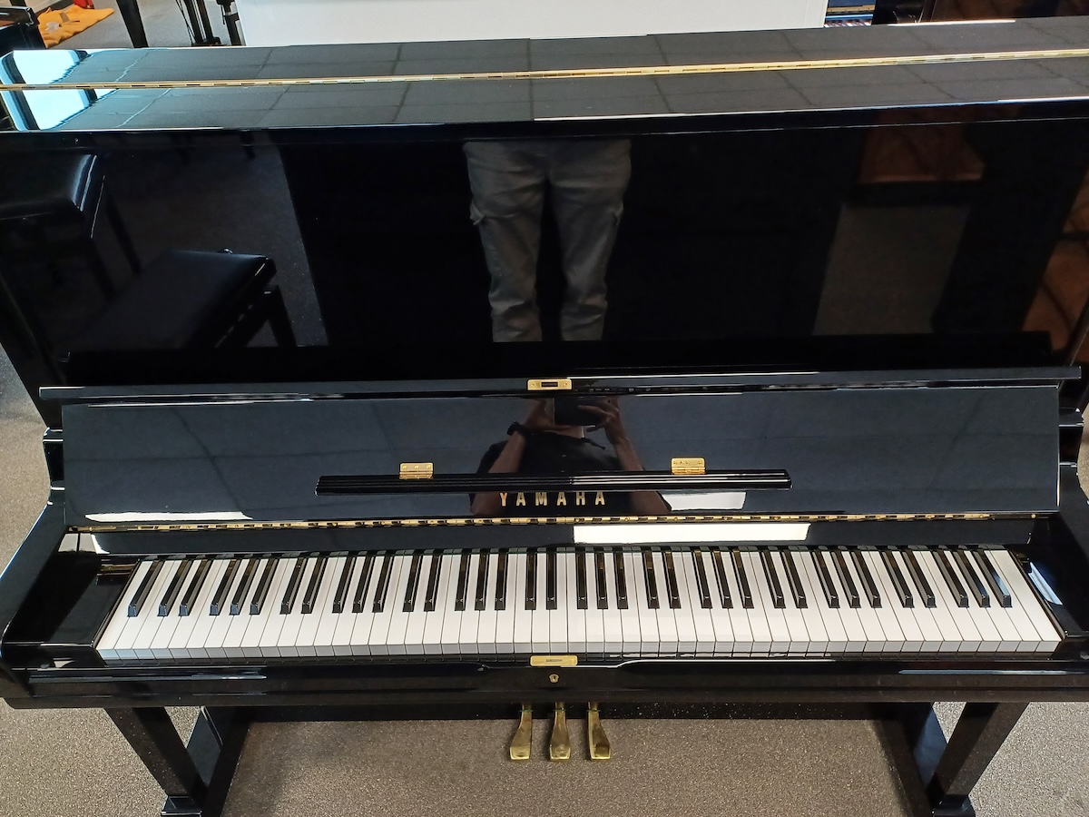 Yamaha piano te koop