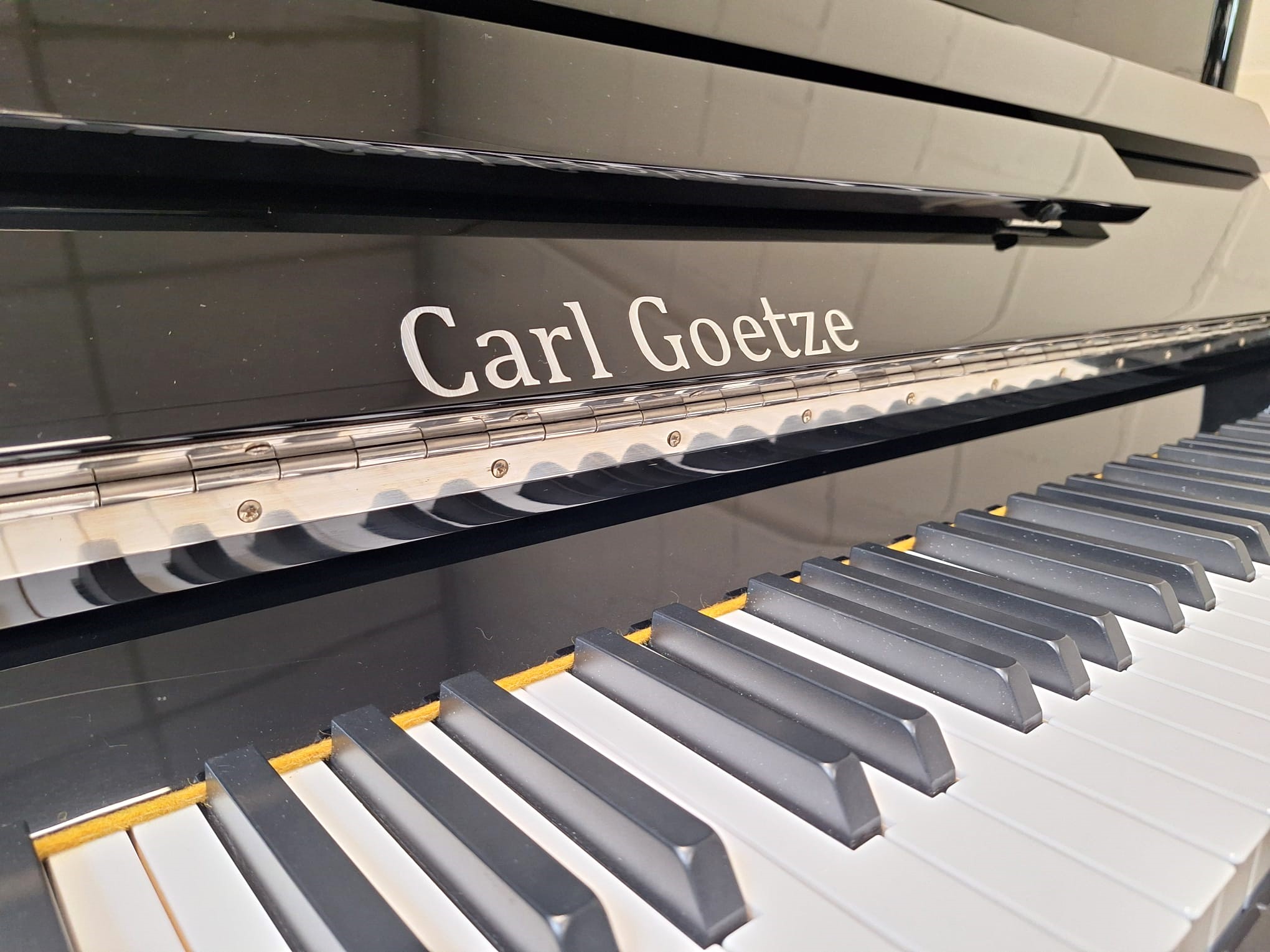 Carl Goetze UP 123 piano bij Arie Keijzer