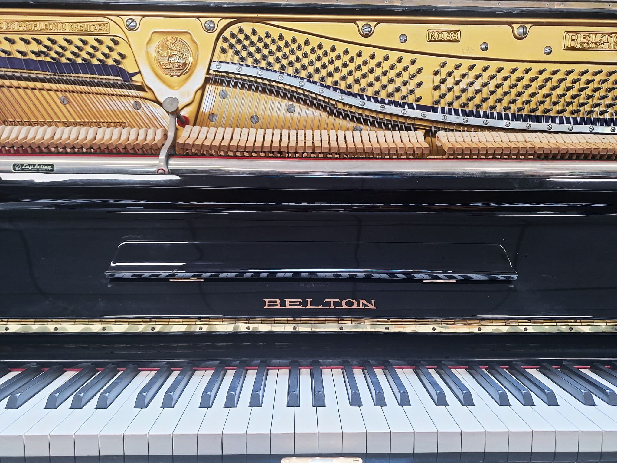 Belton piano te koop bij Arie Keijzer Piano's