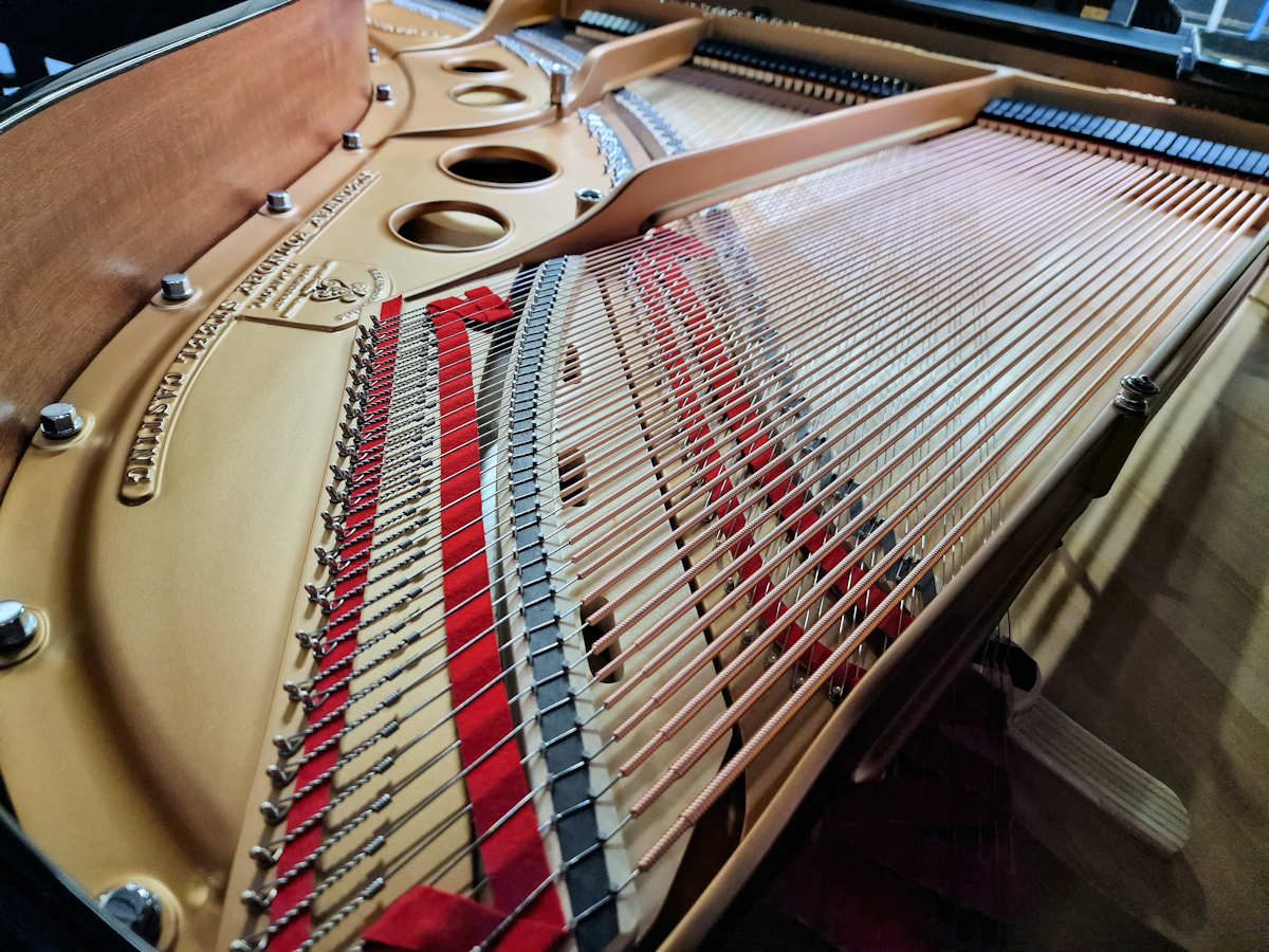 Steinway & Sons Model O – 180 cm