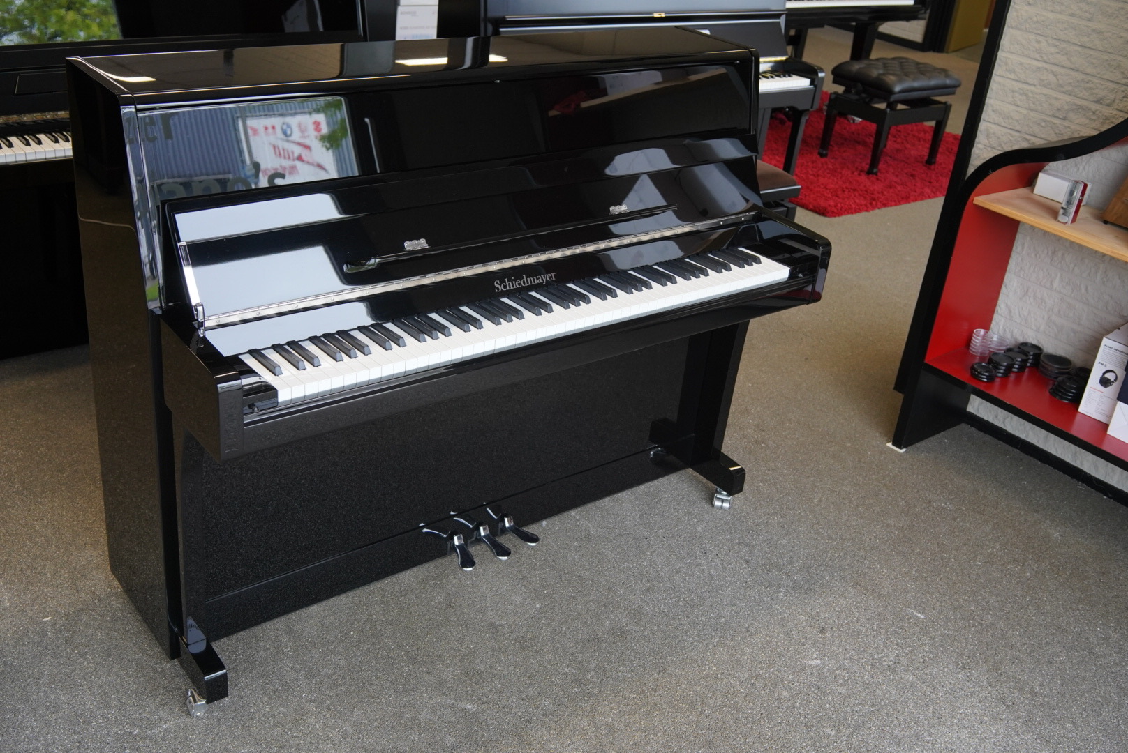 Yamaha piano met silent systeem te koop bij Arie Keijzer