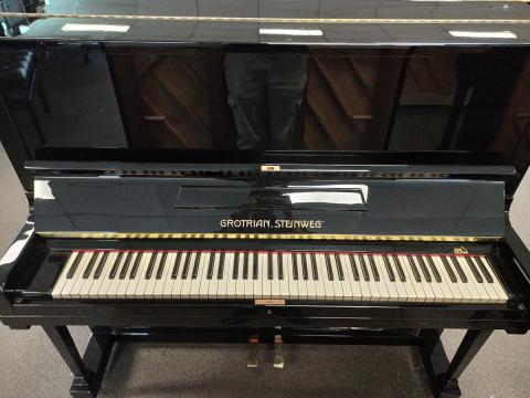 Grotrian Steinweg piano hoge kast te koop