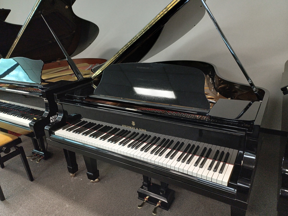 Steinway & Sons vleugel model C