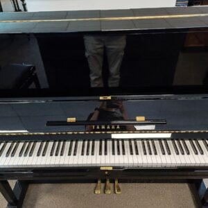 Yamaha U3 piano