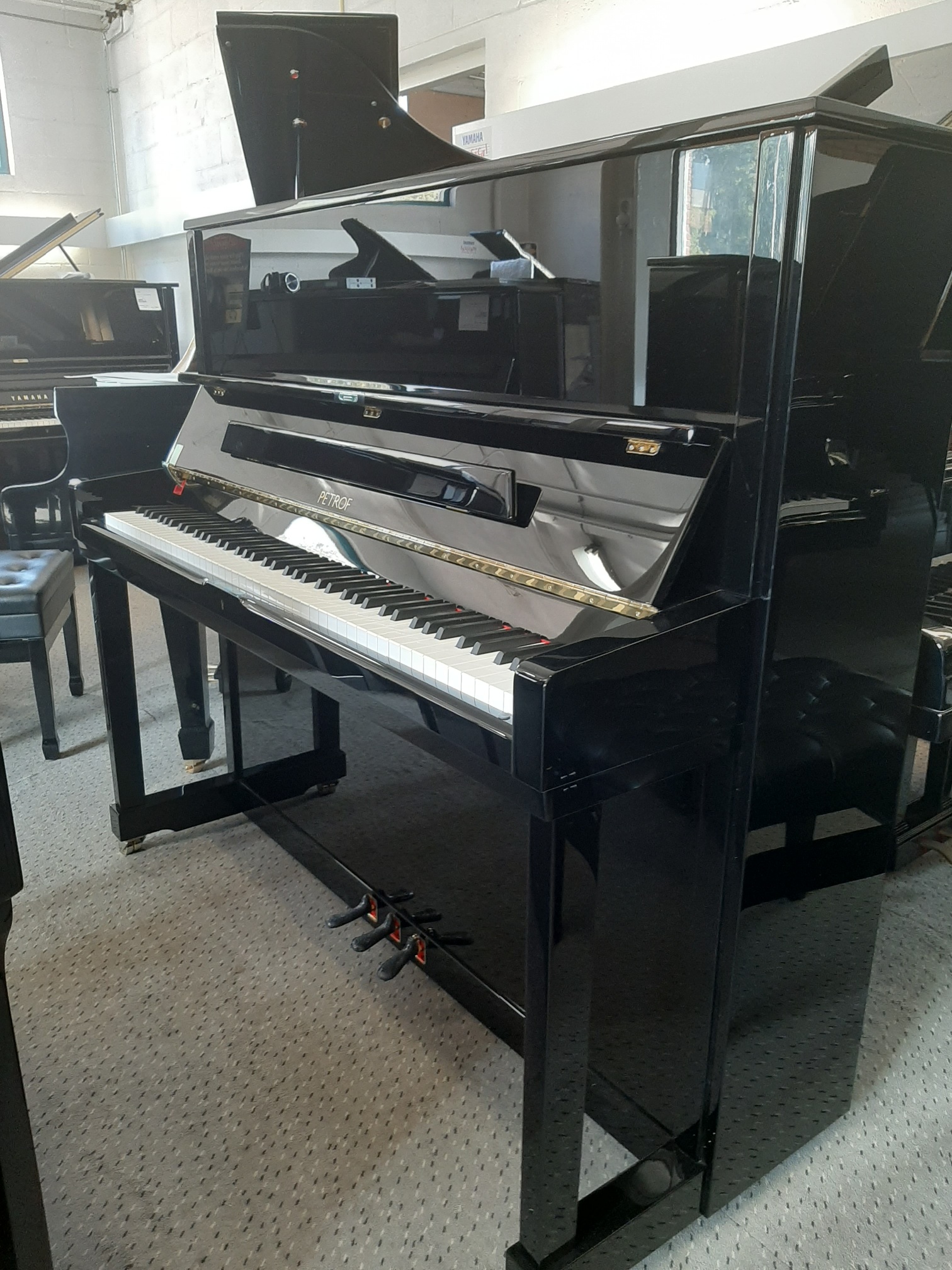 Petrof P 131 M1 zwart polyesterlak - Afbeelding 6