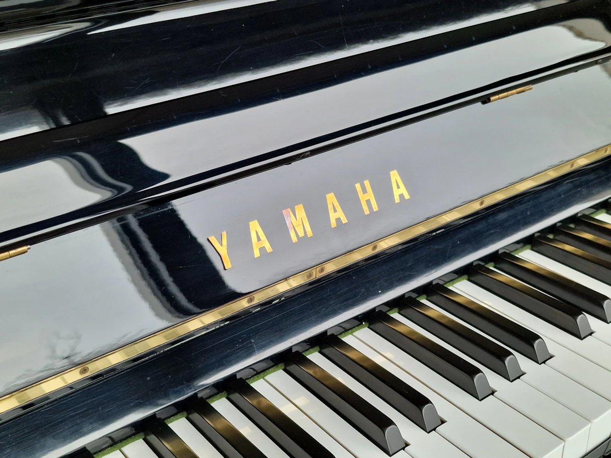 Yamaha U1 piano (1975) – U1 bouwserie U1H - Afbeelding 2