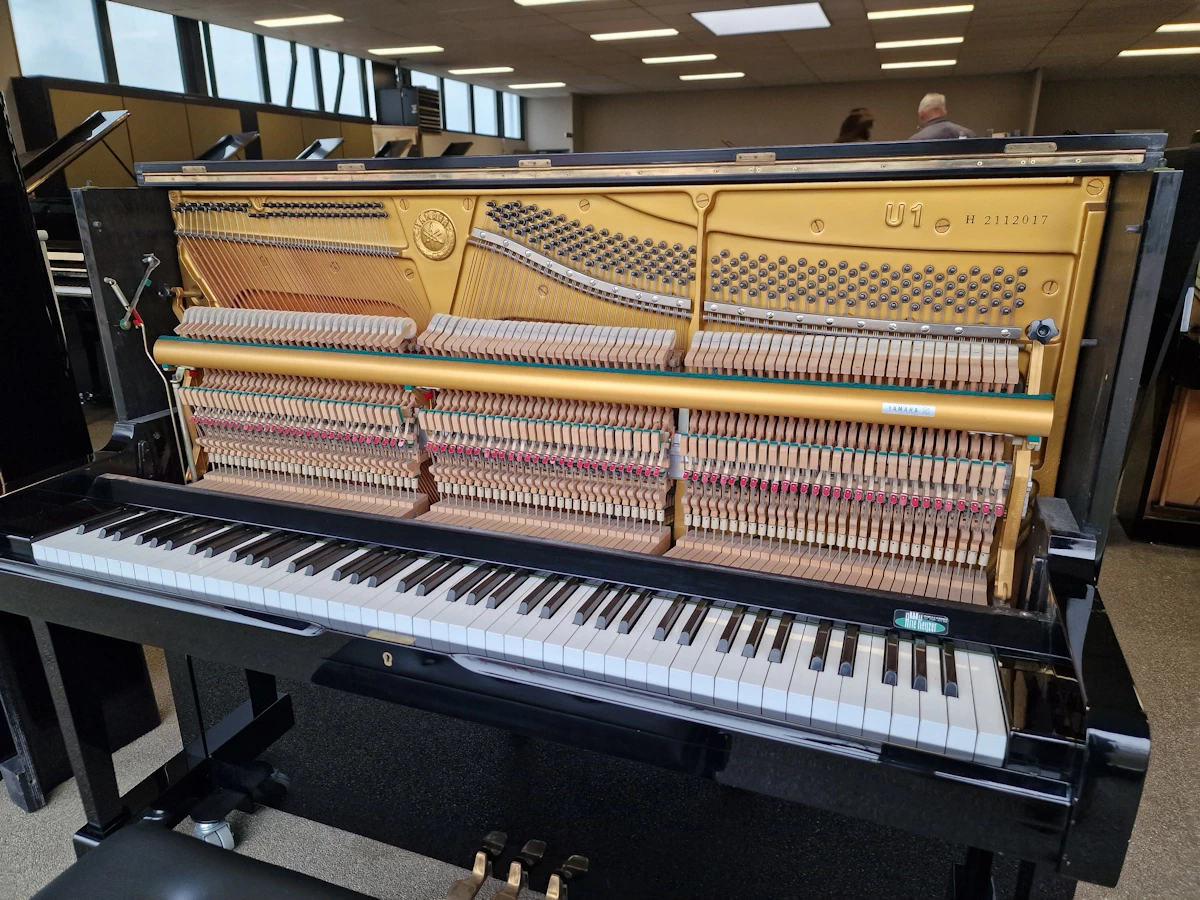 Yamaha U1 piano (1975) – U1 bouwserie U1H - Afbeelding 3
